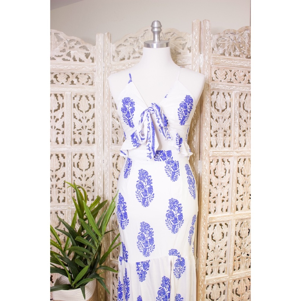 πHPπ Cut Out Design Printed Maxi Dress - Picture 4 of 16